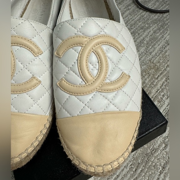 CHANEL ESPADRILLES - Picture 5 of 12
